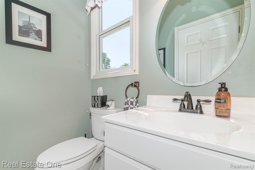 59633 Trena Lane, South Lyon, MI 48178 — Photo 22