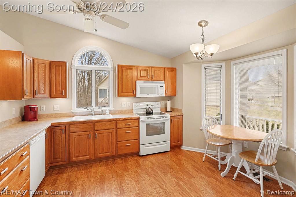6468 Royal Club Drive, Flushing, MI 48433 — Photo 3