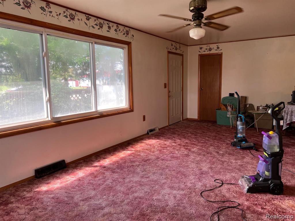 4876 LAKE PLEASANT Road, North Branch, MI 48461 — Photo 8