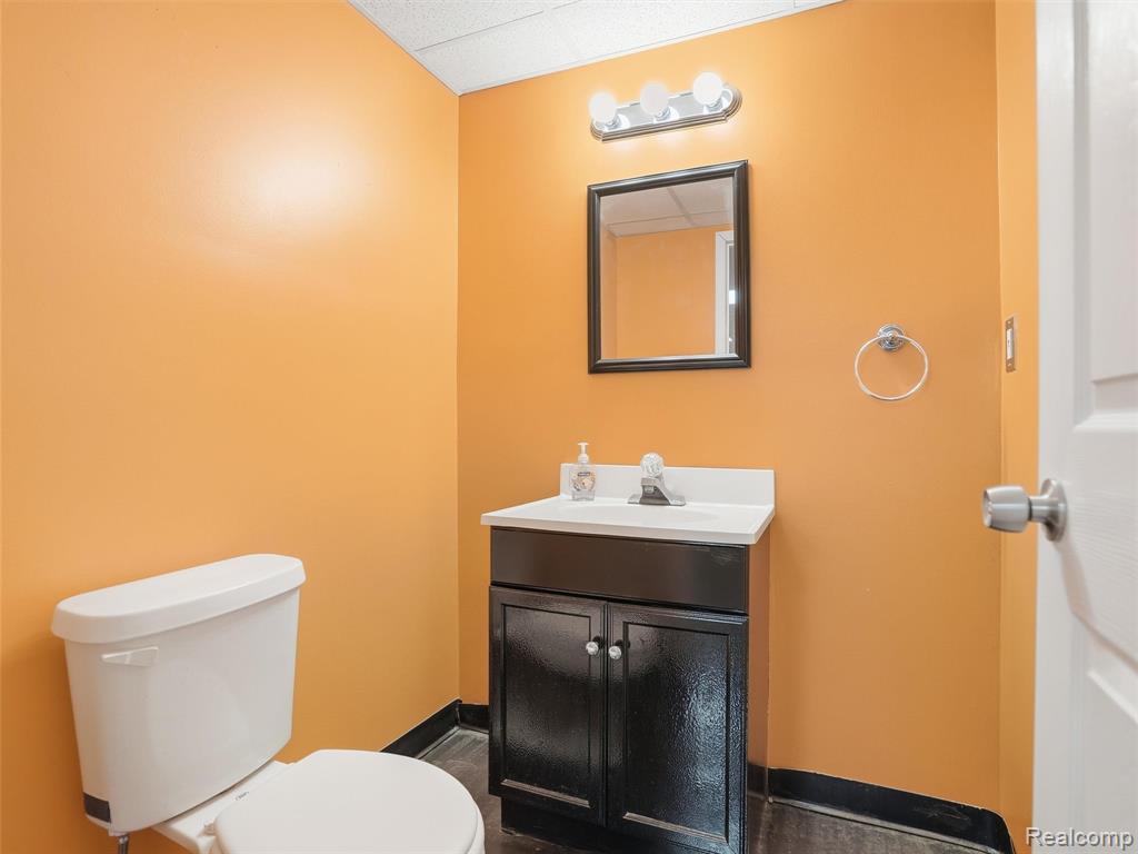 5837 Northridge Circle, Waterford, MI 48327 — Photo 36