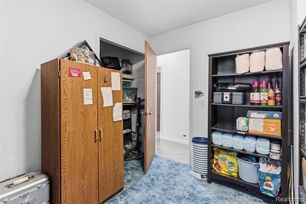 5114 Reid Road, Swartz Creek, MI 48473 — Photo 13