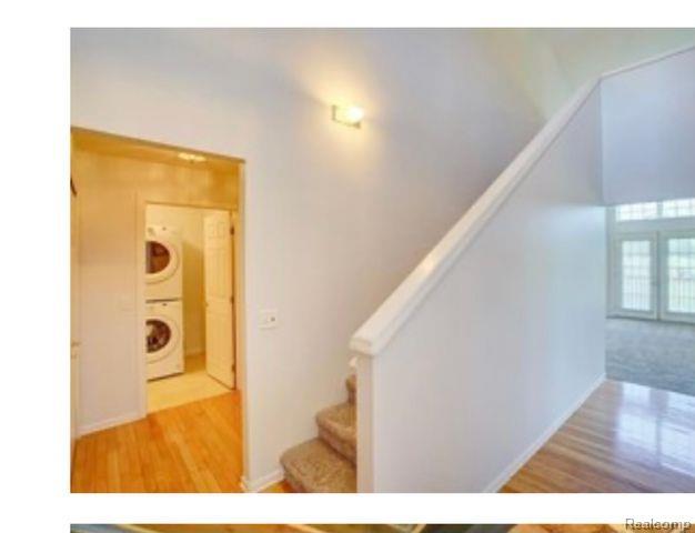 6421 CLUB Court W, Grand Blanc, MI 48439 — Photo 28