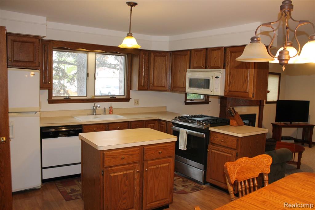4986 Jackson Street, Trenton, MI 48183 — Photo 19
