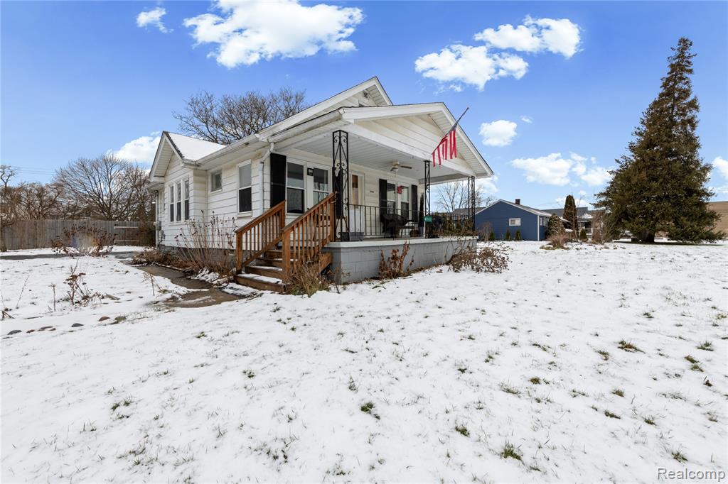 4841 Kempf Street, Waterford, MI 48329 — Photo 3