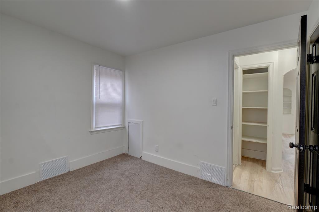 17388 Teppert Street, Detroit, MI 48234 — Photo 13