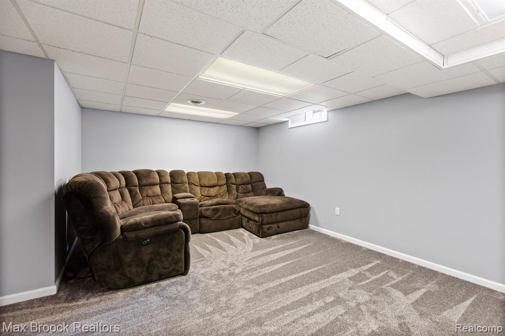 52449 ROBINS NEST Drive, Chesterfield, MI 48047 — Photo 23