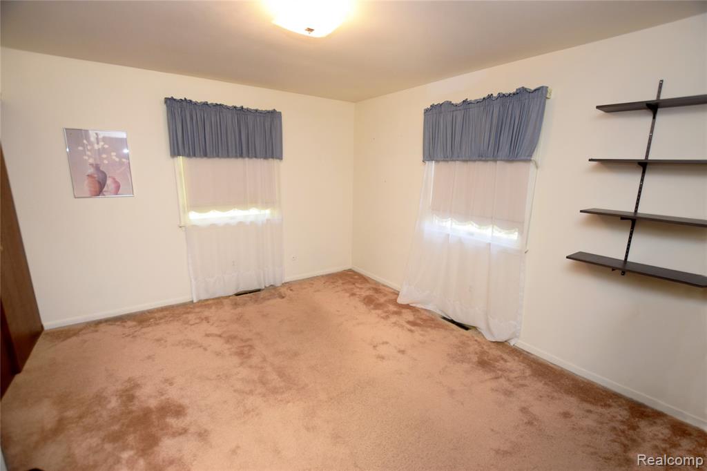 1349 Ox Yoke Drive, Flint, MI 48532 — Photo 13
