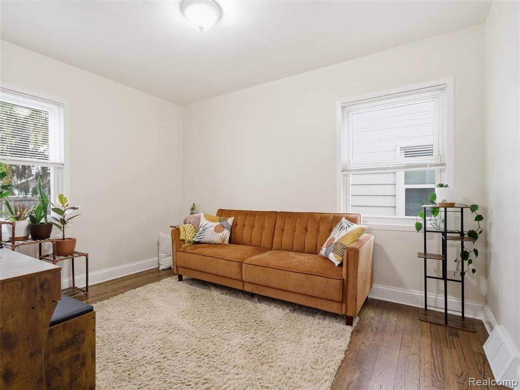 23353 Tawas Avenue, Hazel Park, MI 48030 — Photo 7