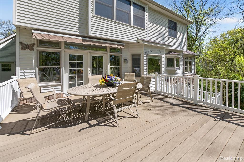 7798 Lee Road, Brighton, MI 48116 — Photo 41