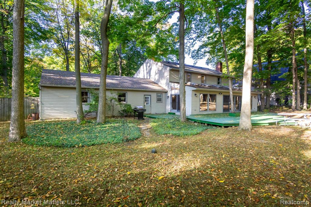 7505 Falling Leaf Court, Flushing, MI 48433 — Photo 32