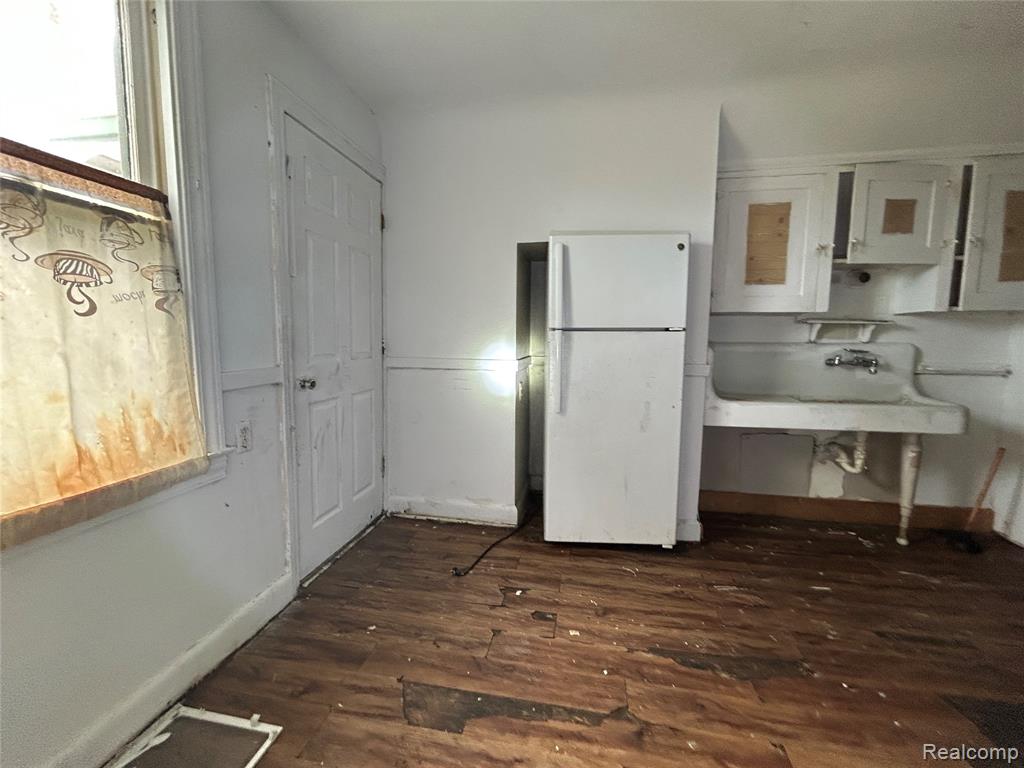 5050 Seminole Street, Detroit, MI 48213 — Photo 31
