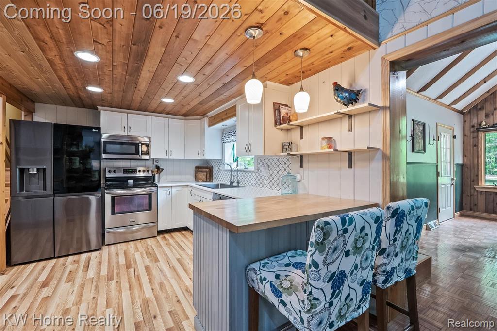 4474 Five Lakes Road, North Branch, MI 48461 — Photo 9