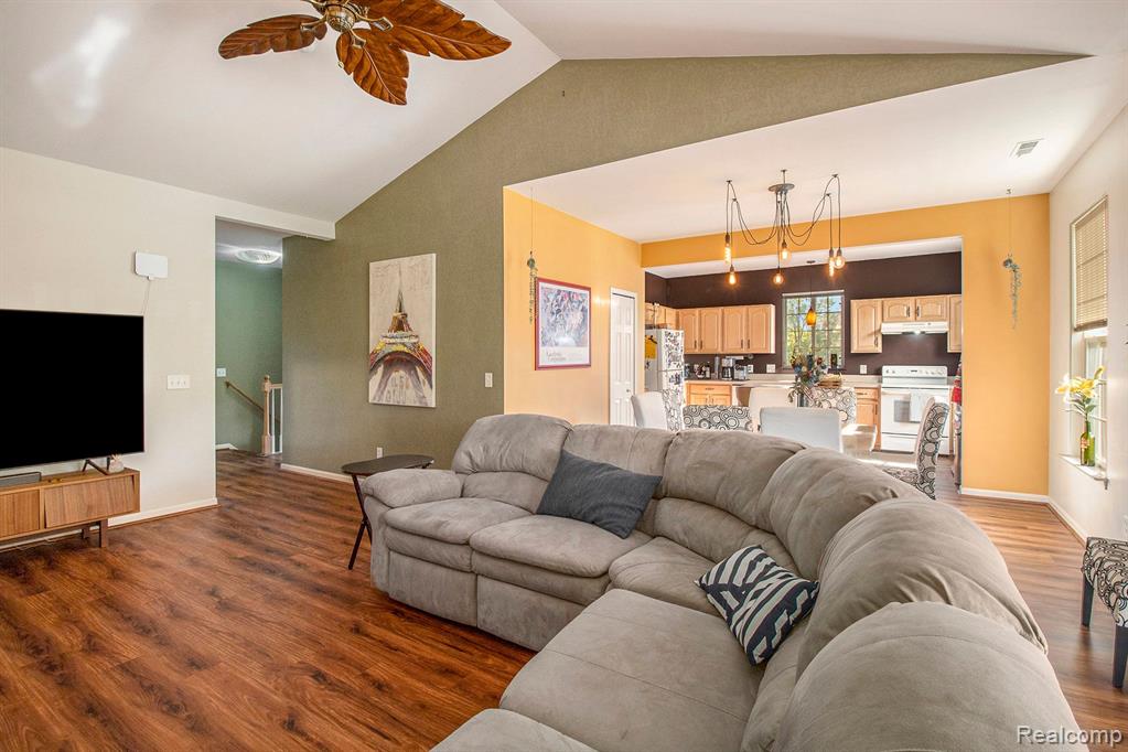 2016 CEDAR VALLEY Drive, Canton, MI 48188 — Photo 11