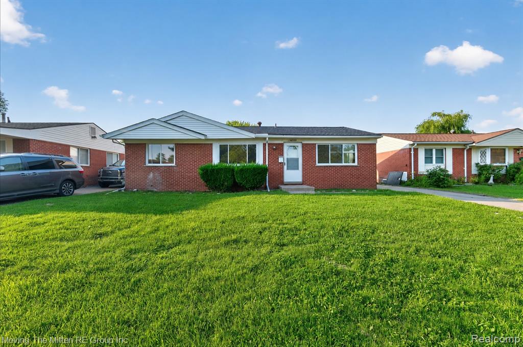 34624 Michelle Drive, Romulus, MI 48174