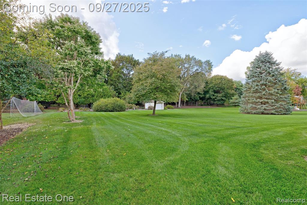 90 Crescent Hill Drive, Ortonville, MI 48462 — Photo 72