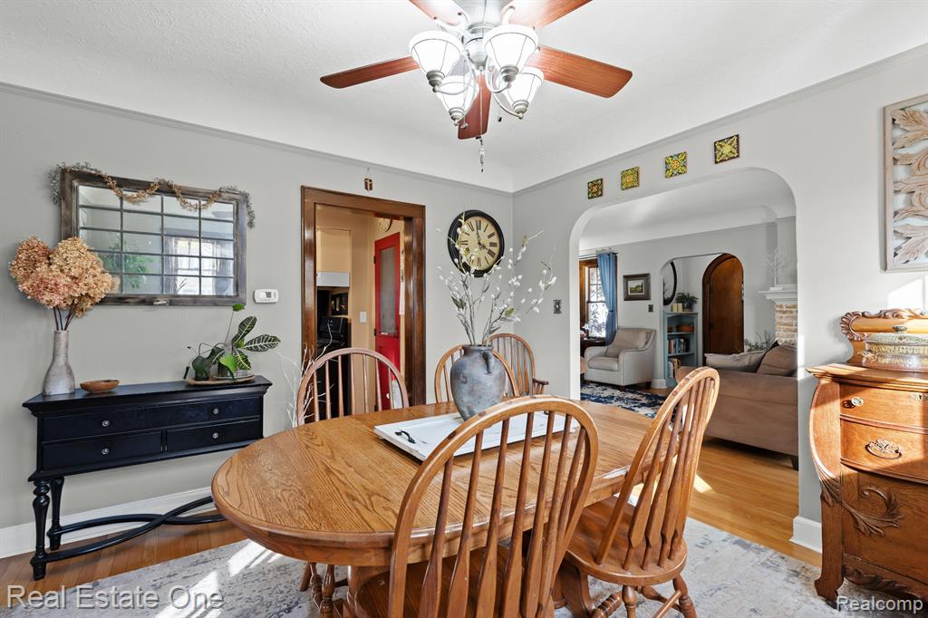240 MONT EAGLE Street, Milford, MI 48381 — Photo 14