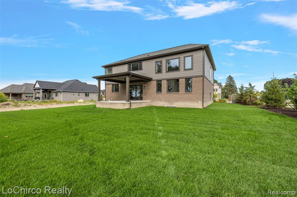 49579 Langford Drive, Macomb, MI 48044 — Photo 13