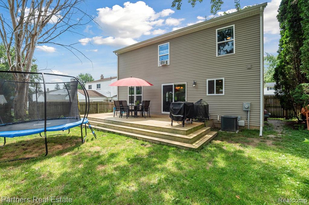 221 TAFT Street, Ypsilanti, MI 48197 — Photo 3