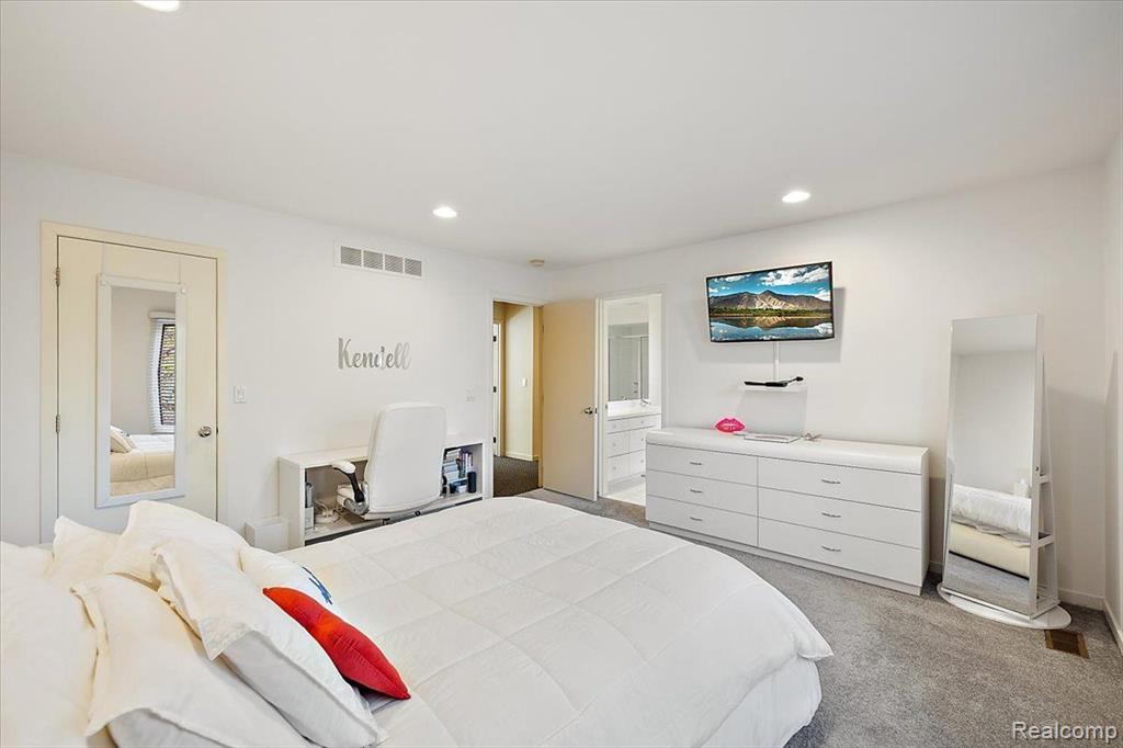 7179 Leyland Court, Bloomfield Hills, MI 48301 — Photo 26