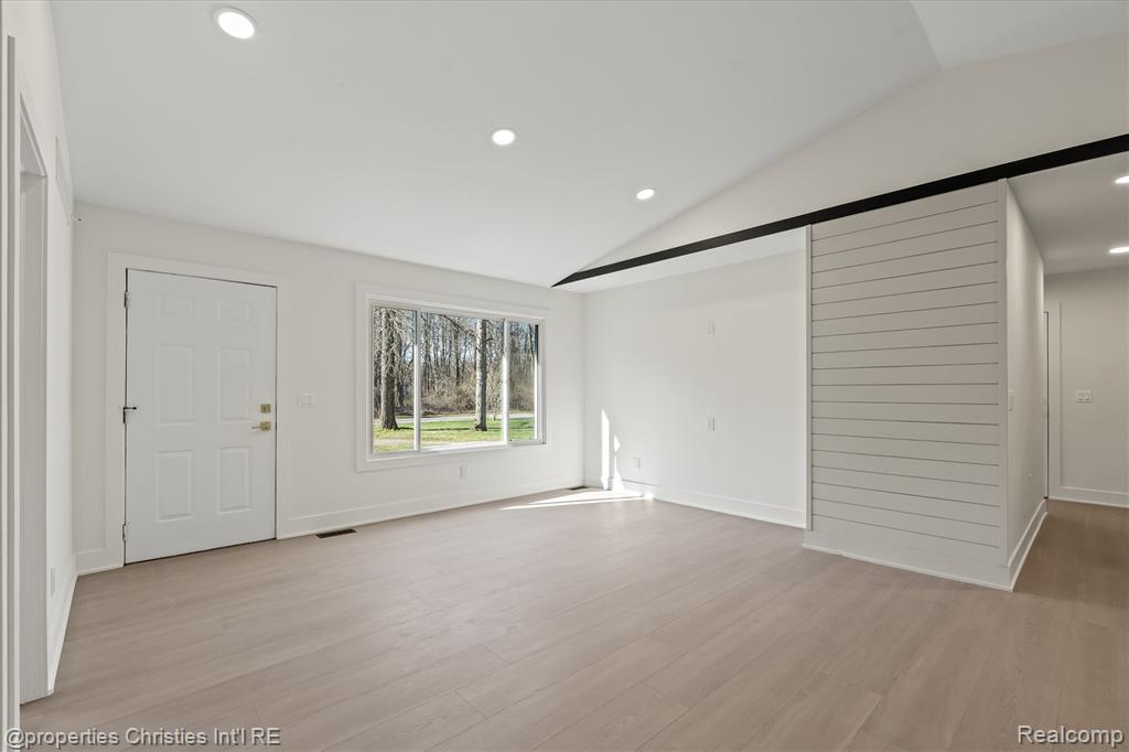 38590 Superior Street, Romulus, MI 48174 — Photo 4