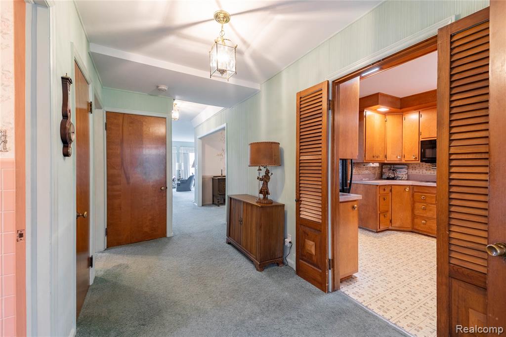 29863 East River Road, Grosse Ile, MI 48138 — Photo 11