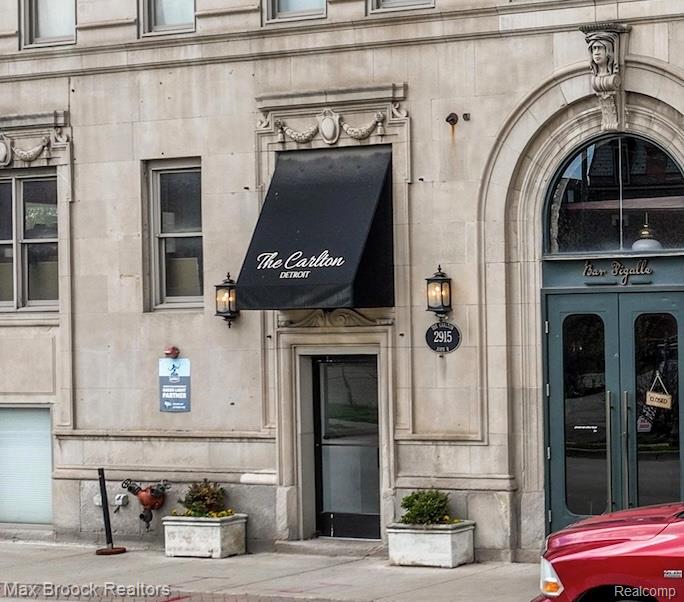 2915 John R Street - Photo 3
