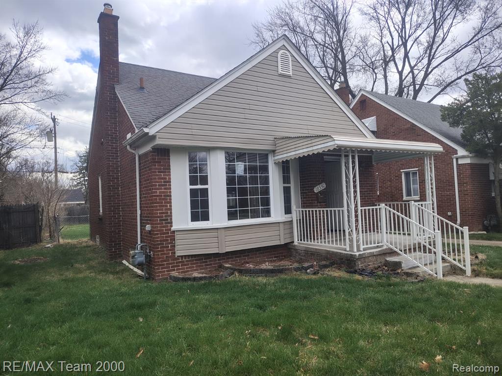 18330 Warwick Street, Detroit, MI 48219 — Photo 3
