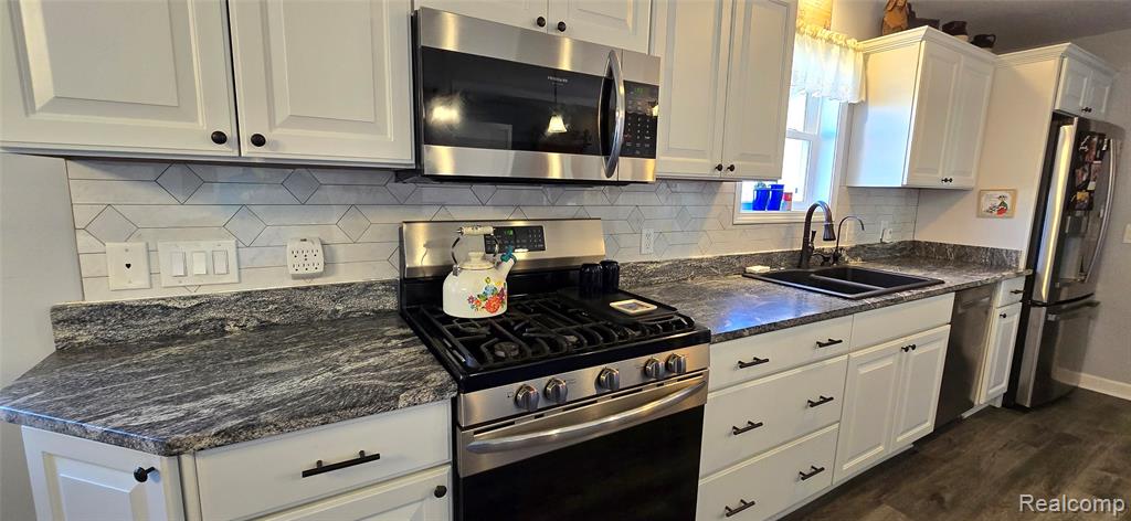 4010 Eastbridge Circle Road, Stockbridge, MI 49285 — Photo 10
