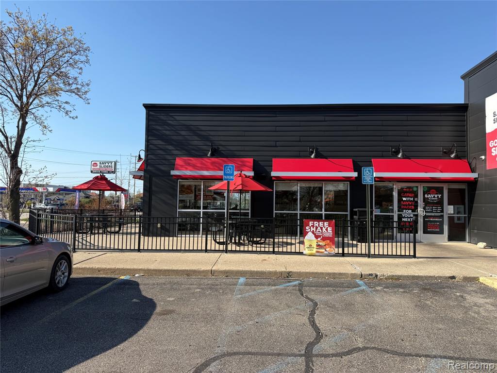 3464 Okemos Road, Okemos, MI 48864