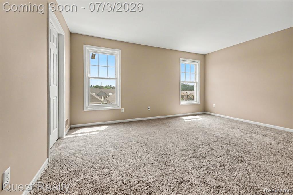 168 Amys Walk Walk, Auburn Hills, MI 48326 — Photo 13