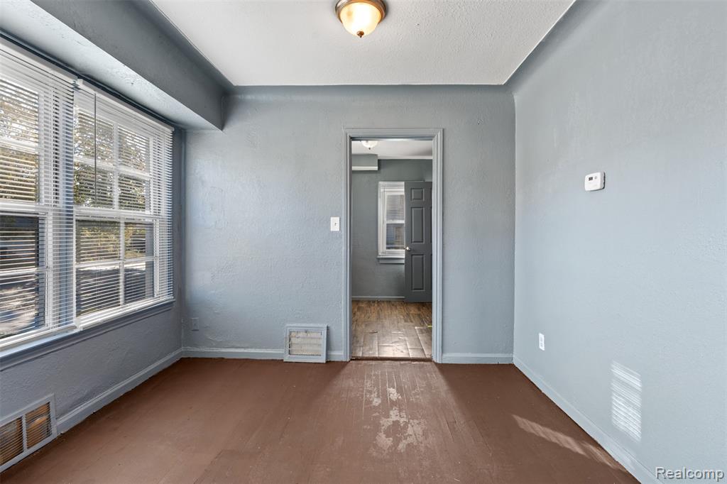 8601 Burt Road, Detroit, MI 48228 — Photo 8