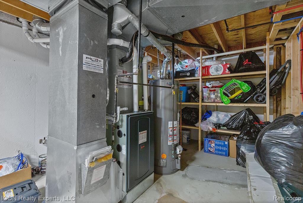 51874 EMIL Drive, Macomb, MI 48042 — Photo 38
