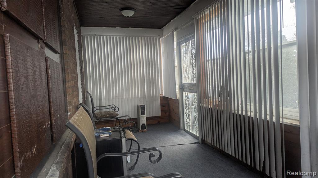 84 N GLENWOOD Avenue, Pontiac, MI 48342 — Photo 29