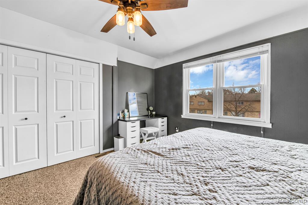 81 CROCKER Boulevard, Mount Clemens, MI 48043 — Photo 20