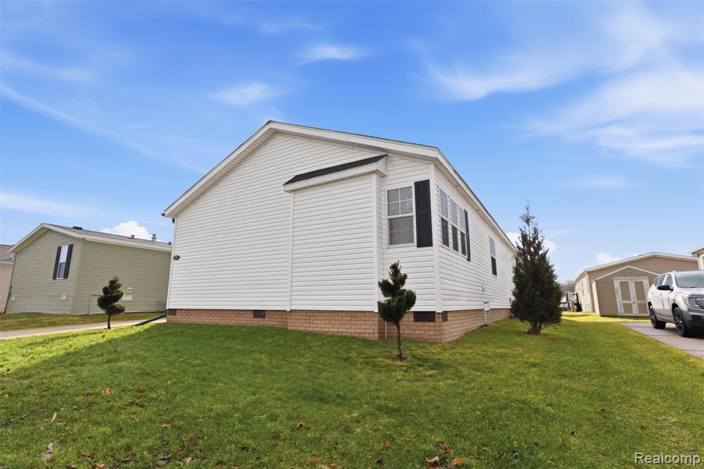11798 Willoway Court, South Lyon, MI 48178 — Photo 30