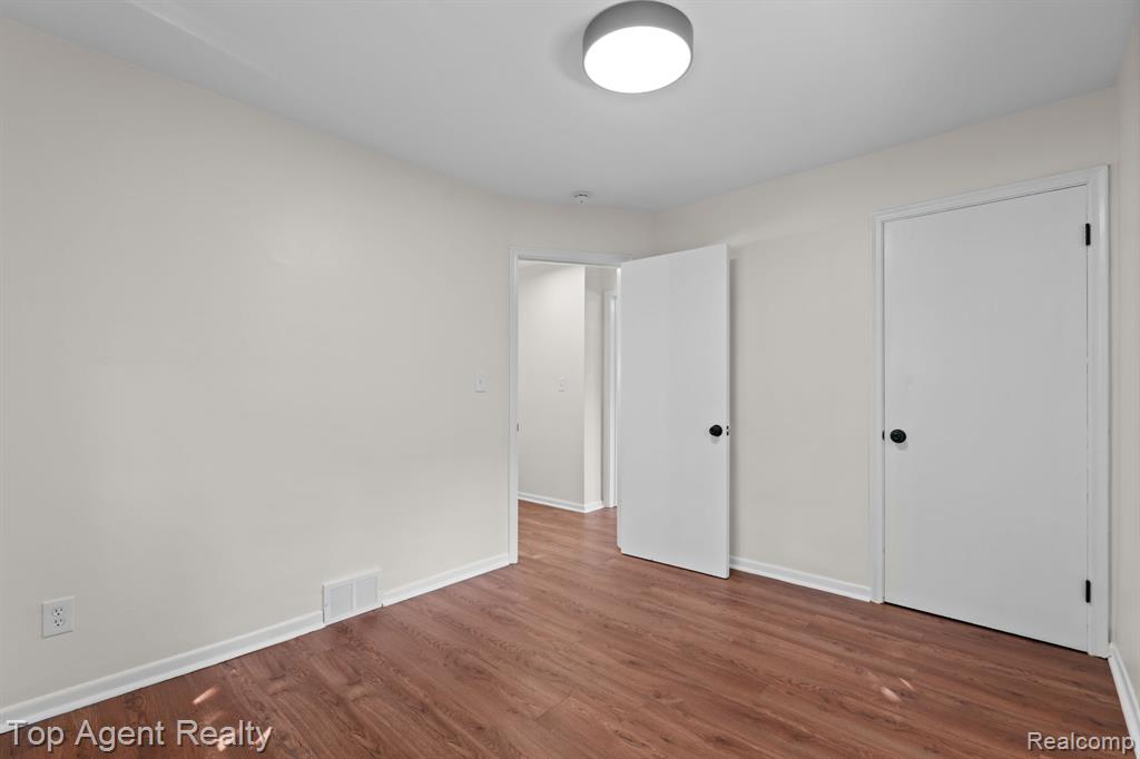 7800 Polk Street, Taylor, MI 48180 — Photo 21