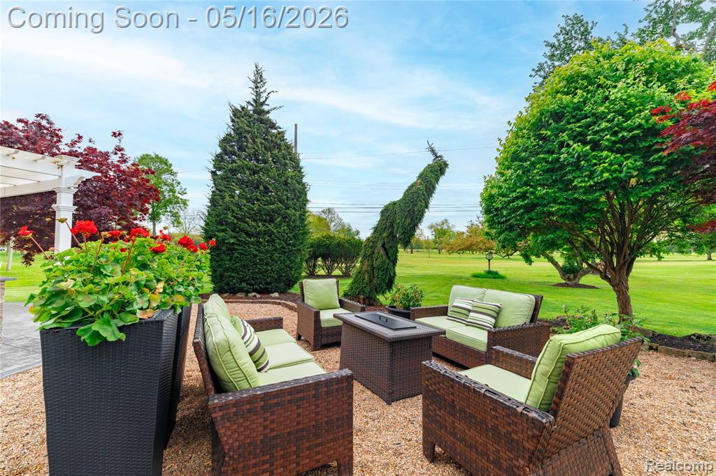 9555 Island Drive, Grosse Ile, MI 48138 — Photo 53