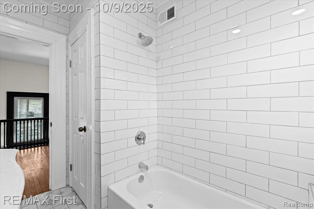 237 Alger Street, Detroit, MI 48202 — Photo 38