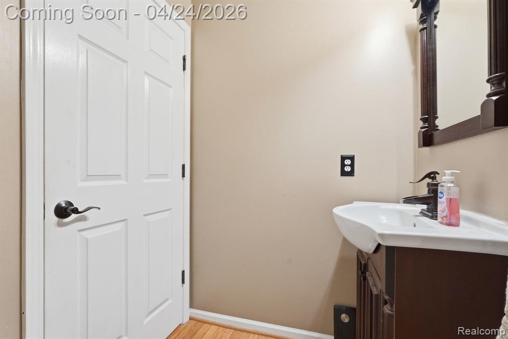 1140 Olympic Court, Oxford, MI 48371 — Photo 17