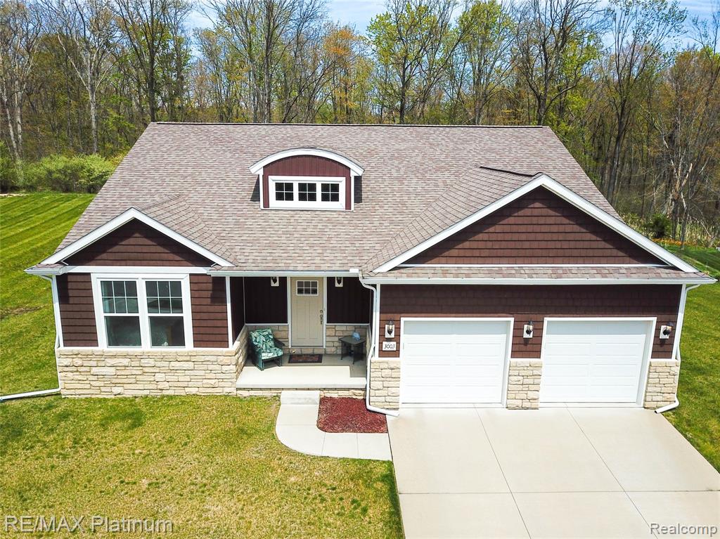 3003 Bogues View Drive, Howell, MI 48843 — Photo 2