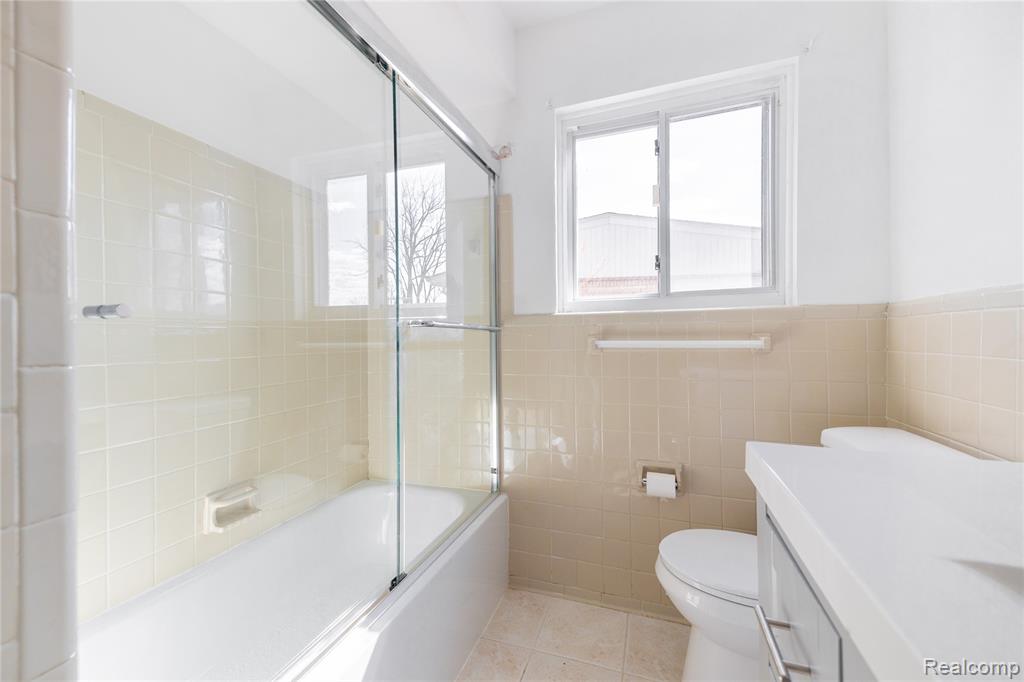 21918 Knudsen Drive, Grosse Ile, MI 48138 — Photo 26