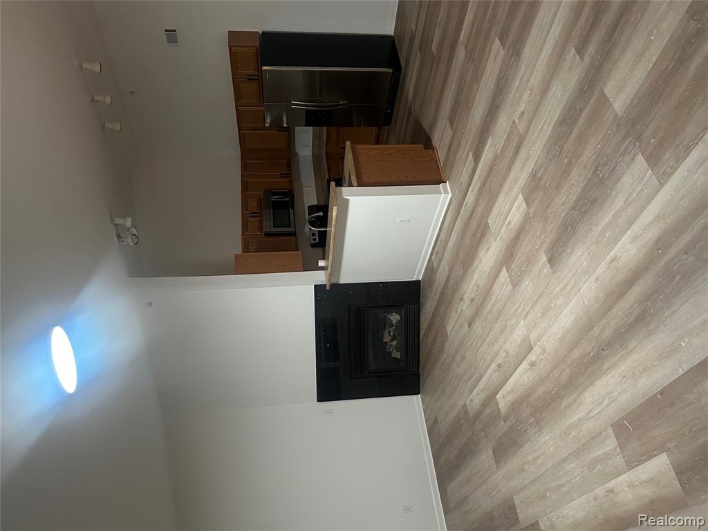 43117 Burlington Drive, Sterling Heights, MI 48313 — Photo 7