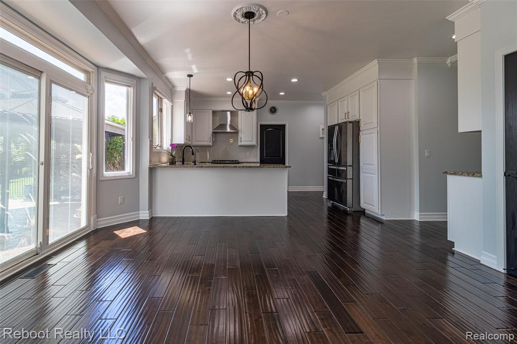 21294 Ascot Drive, Macomb, MI 48044 — Photo 25