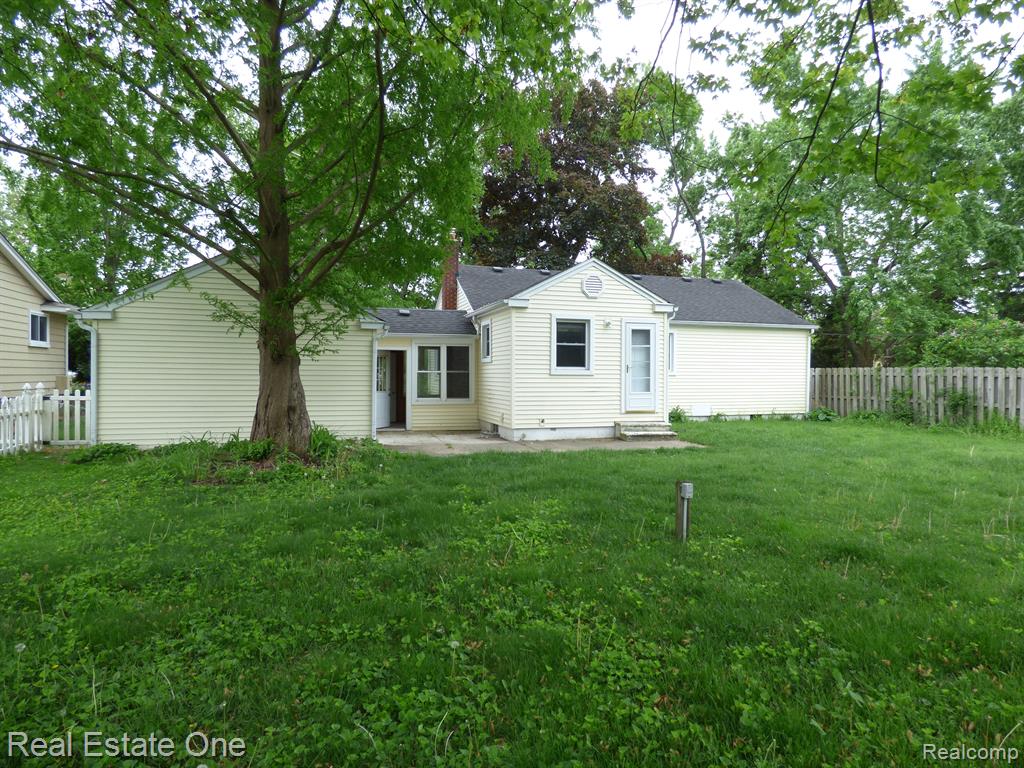 440 2ND Street, South Lyon, MI 48178 — Photo 15