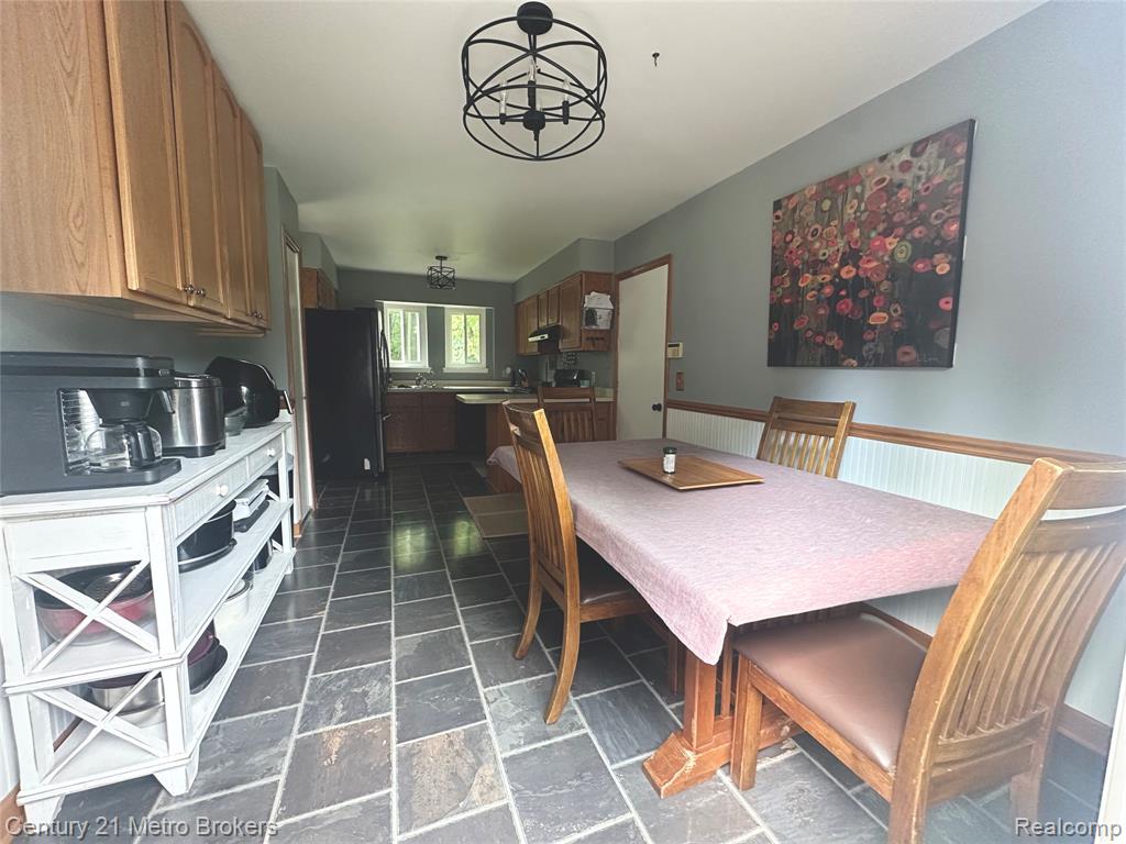 845 Hillsdale Lane, Ortonville, MI 48462 — Photo 23