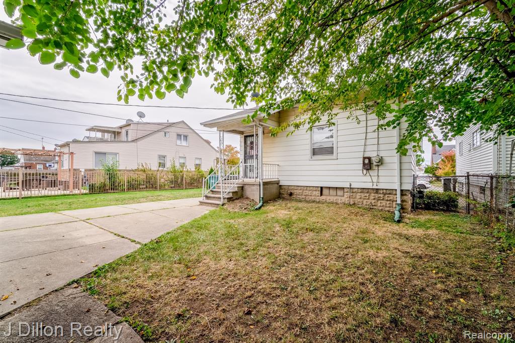 6128 Yinger Avenue, Dearborn, MI 48126 — Photo 22