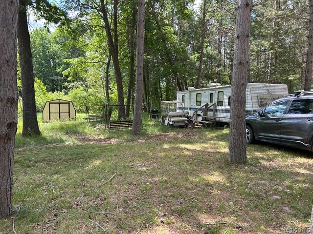 2221 #305 Grass Lake Avenue, Lake, MI 48529