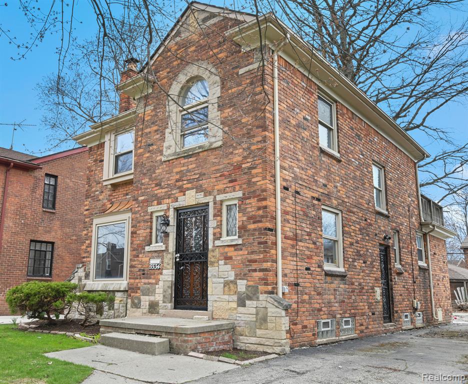 5534 BISHOP Street - Photo 4