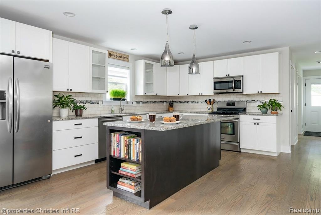 805 Forest Avenue, Royal Oak, MI 48067 — Photo 12