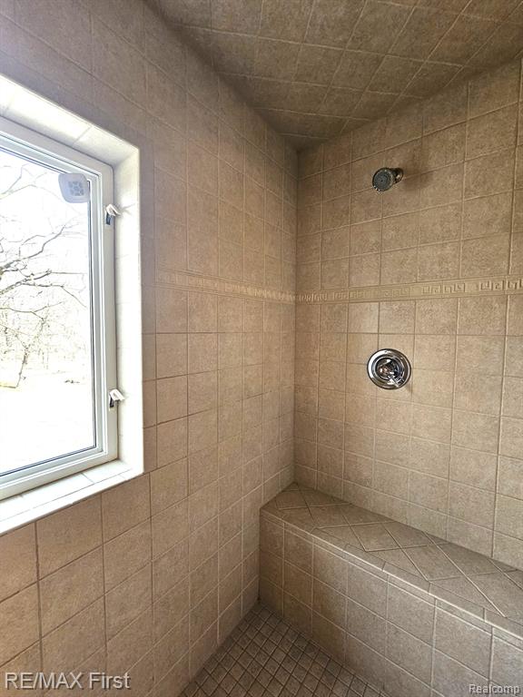 700 BYRAM LAKE Drive, Linden, MI 48451 — Photo 13
